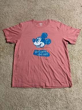 Uniqlo x Jeremyville Disney Mickey Mouse 'Stay Loose Stay Free' Graphic T-Shirt